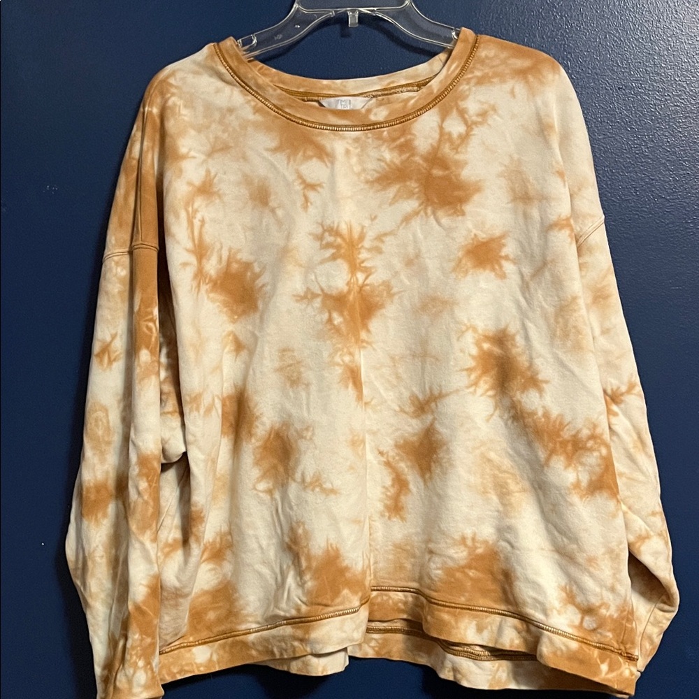 Time and Tru Sweatshirt